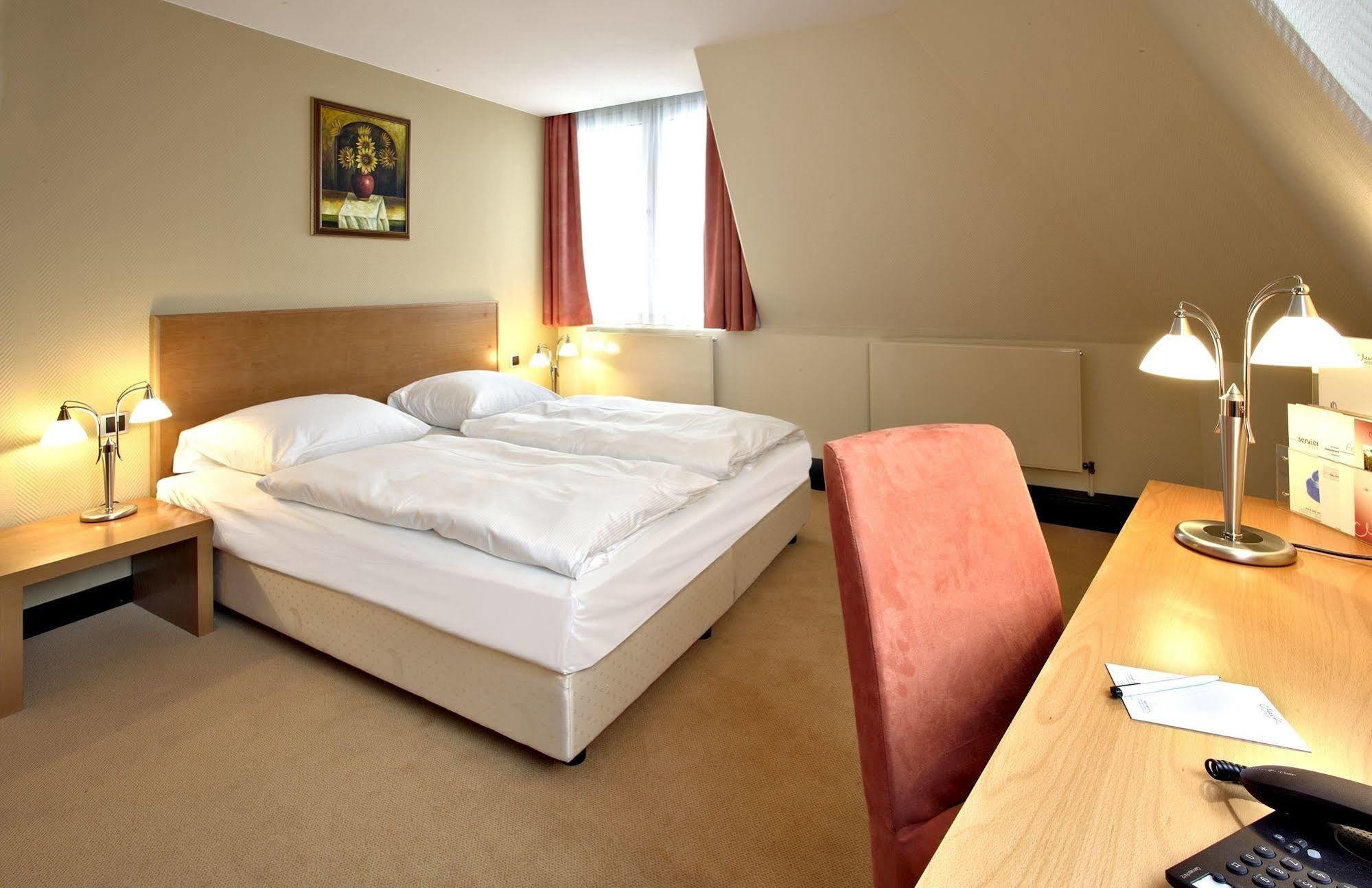Berlin Mark Hotel Bagian luar foto